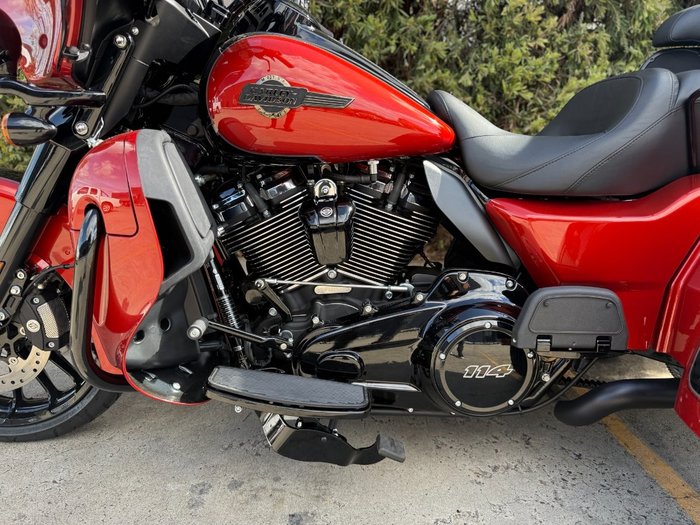 2025 Harley-davidson FLHTCUTG TRI GLIDE U/CLC 114 Black
