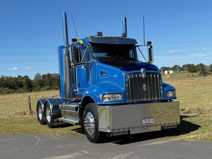 2018 Kenworth T359 ONE OWNER - FUEL HAUL SPEC