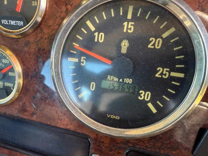 2018 Kenworth T359 ONE OWNER - FUEL HAUL SPEC