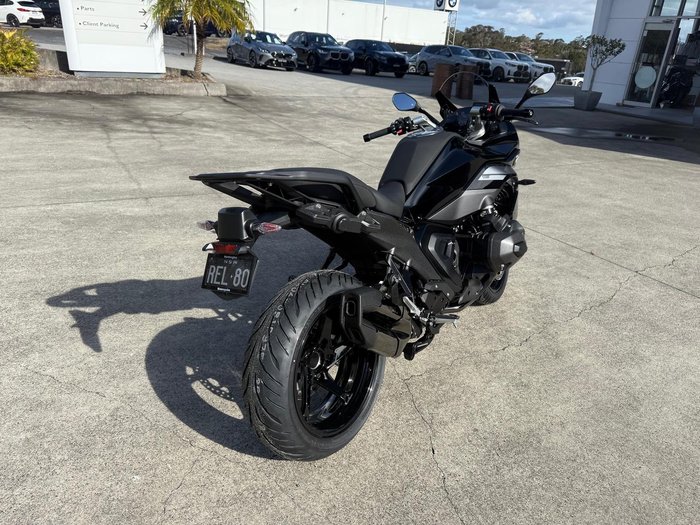 2025 BMW R 1300 RS Triple Black R 1300 Black