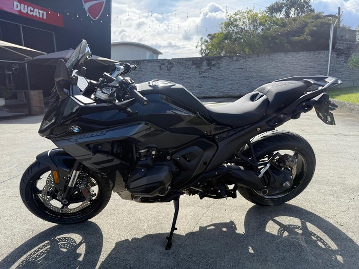 2025 BMW R 1300 RS Triple Black R 1300 Black