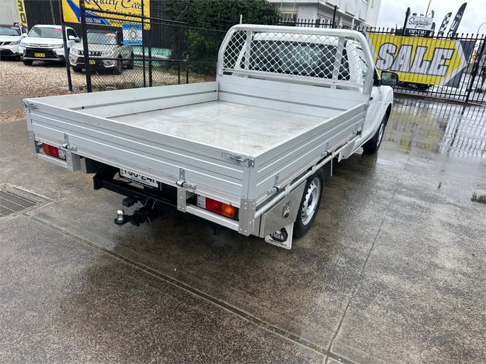 2017 MAZDA BT-50 XT (4x2)