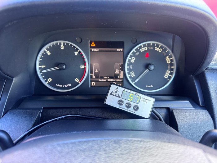 2010 Land Rover Discovery 4 TdV6 SE Series 4 MY10 4X4 Constant Alaska White