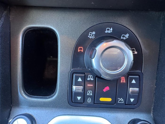 2010 Land Rover Discovery 4 TdV6 SE Series 4 MY10 4X4 Constant Alaska White