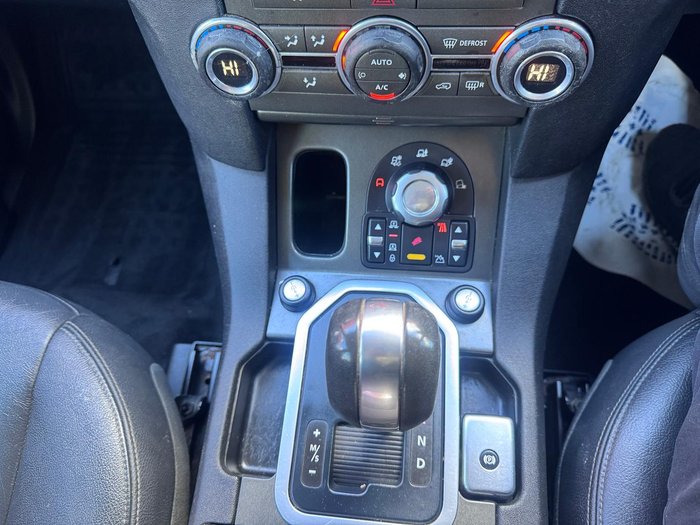 2010 Land Rover Discovery 4 TdV6 SE Series 4 MY10 4X4 Constant Alaska White