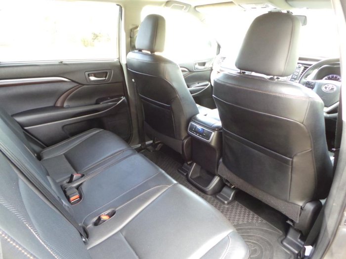 2015 Toyota Kluger Grande