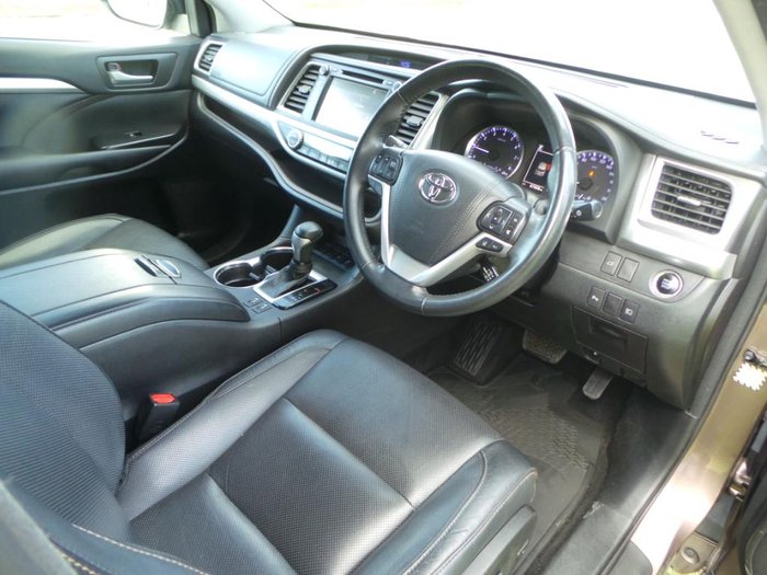 2015 Toyota Kluger Grande