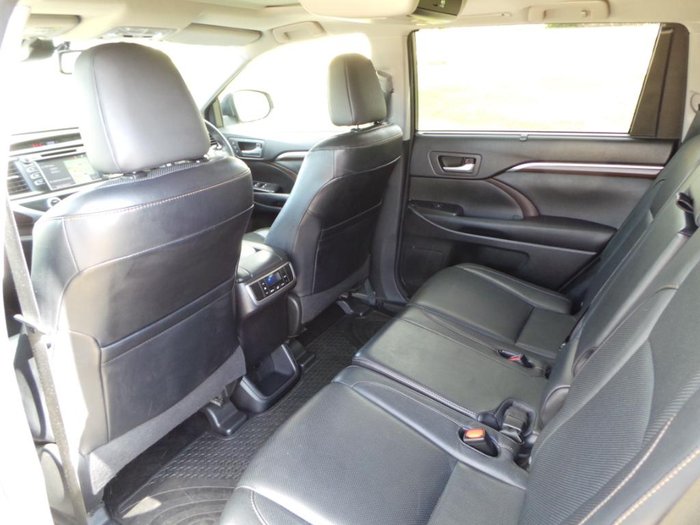 2015 Toyota Kluger Grande