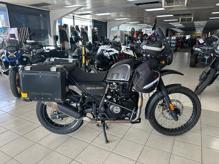 2021 Royal Enfield Himalayan E5 Premium Himalayan Black