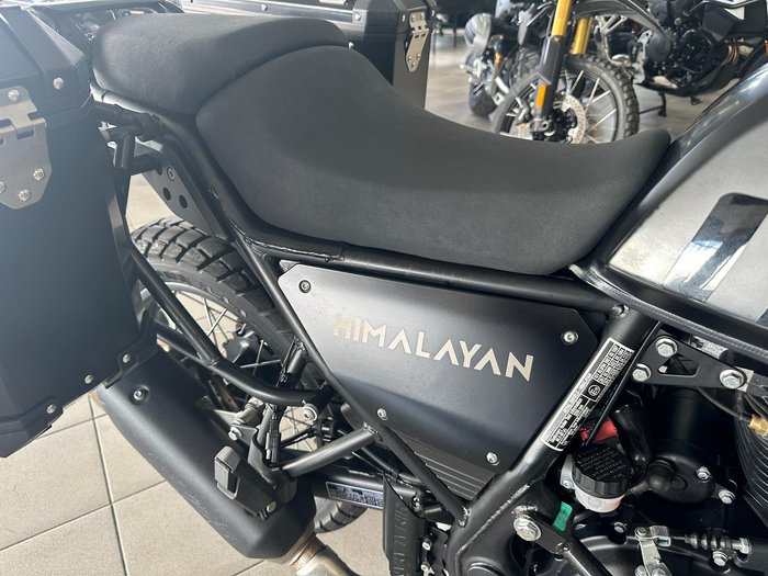 2021 Royal Enfield Himalayan E5 Premium Himalayan Black
