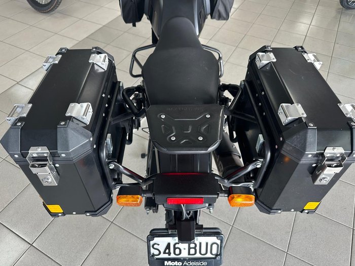 2021 Royal Enfield Himalayan E5 Premium Himalayan Black