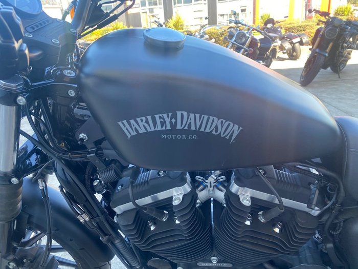 HARLEY-DAVIDSON 2010 HARLEY DAVIDSON 883CC XL883CC XLH SERIES BLACK