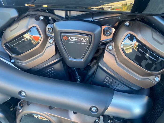 2023 HARLEY-DAVIDSON RH1250S SPORTSTER S Black