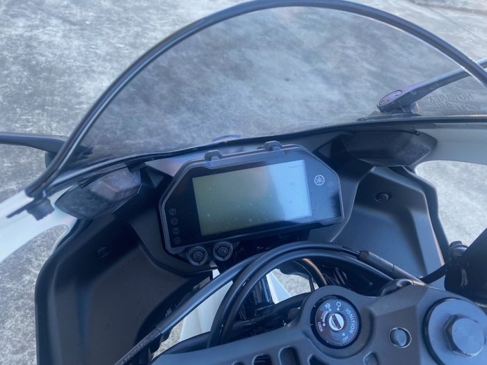 2024 Yamaha YZF-R3 White