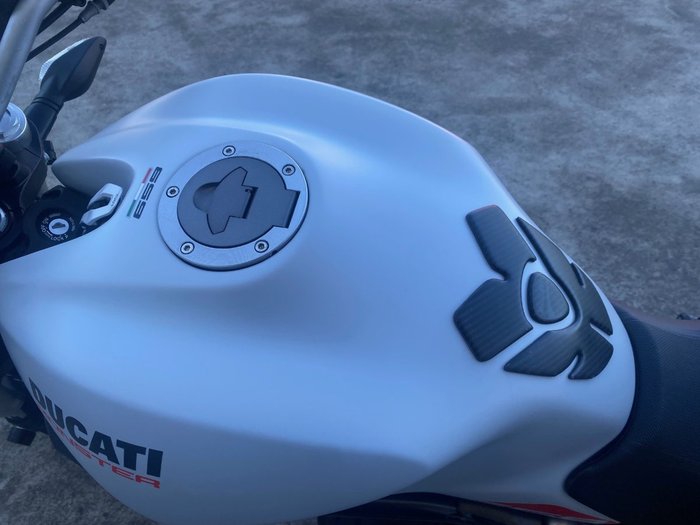 2021 DUCATI MONSTER 659 (ABS) White