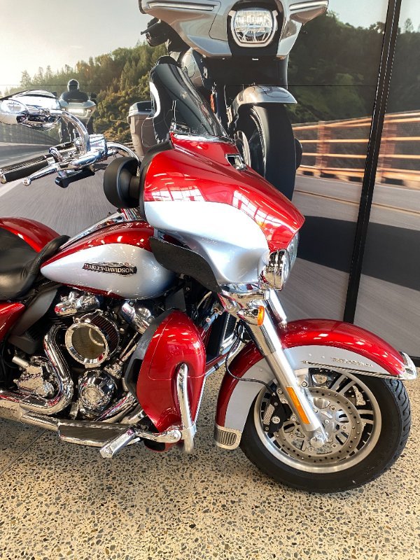 2019 Harley-davidson FLHTCUTG TRI GLIDE U/CLC (TT) RED