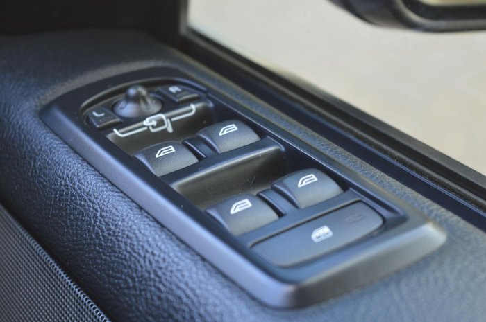 2013 Land Rover Discovery 4 SDV6 HSE Series 4 MY13 4X4 Constant Borolo Black