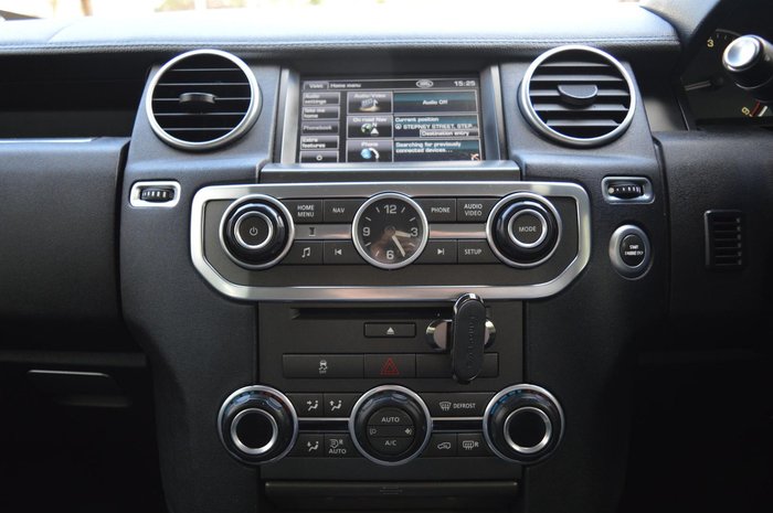 2013 Land Rover Discovery 4 SDV6 HSE Series 4 MY13 4X4 Constant Borolo Black