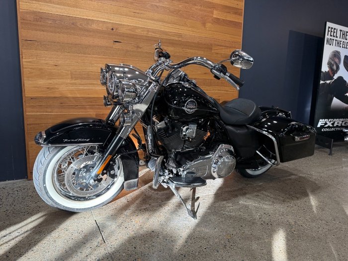 2009 Harley-davidson FLHR ROAD KING Black