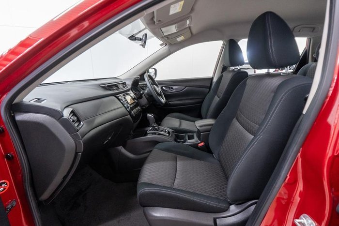 2019 Nissan X-TRAIL ST