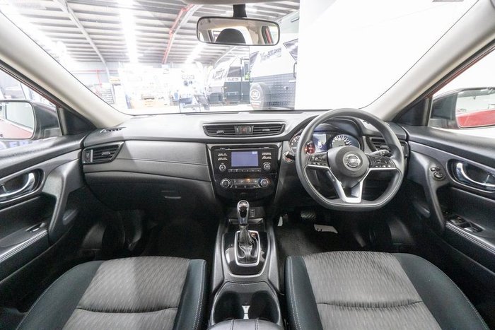 2019 Nissan X-TRAIL ST