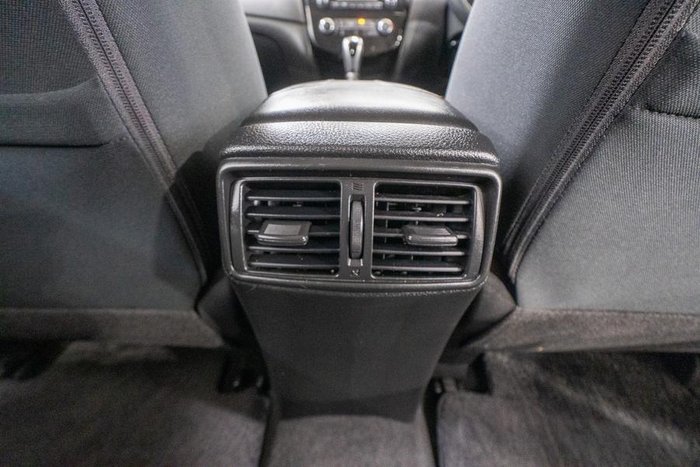 2019 Nissan X-TRAIL ST