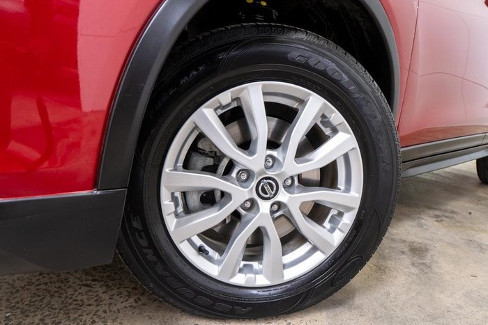 2019 Nissan X-TRAIL ST