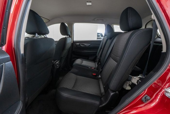 2019 Nissan X-TRAIL ST