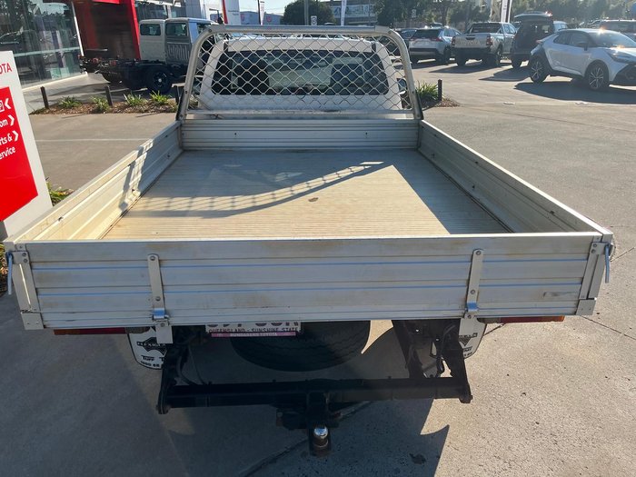 2012 Toyota Hilux Workmate TGN16R MY12 4x2 Glacier White