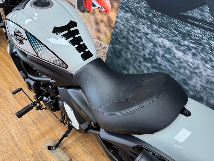 2022 Kawasaki VULCAN S SE LAMS WOVR