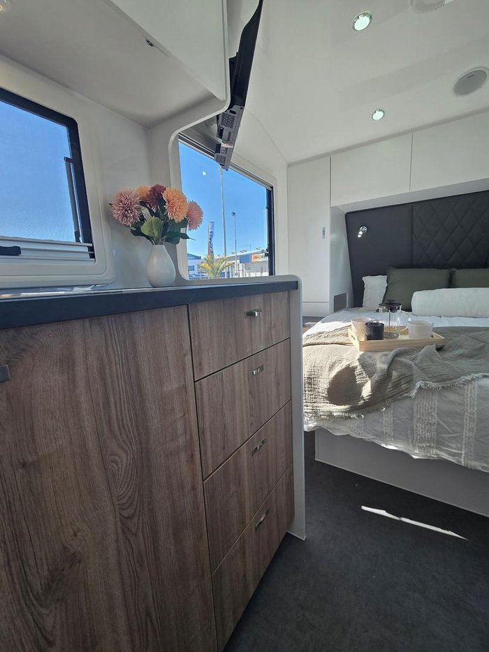 2025 Urban Caravans X-Terrain 20' Cafe Dinette