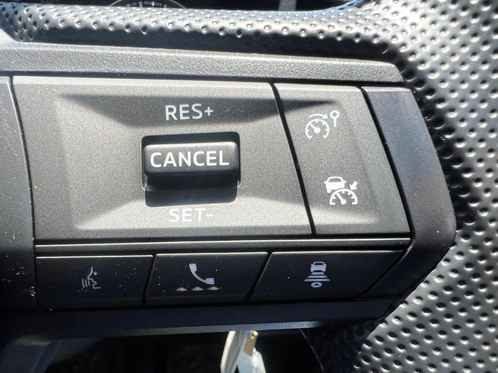 2025 Mitsubishi Triton GLX