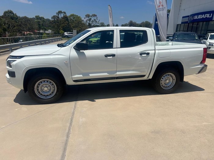 2025 Mitsubishi Triton GLX MV MY25 4X4 Dual Range White