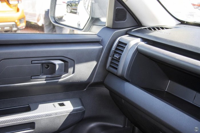 2025 Mitsubishi Triton GLX MV MY25 4X4 Dual Range White