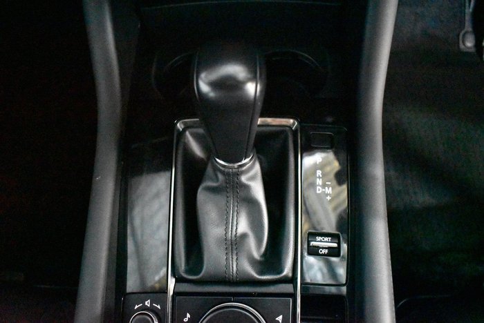 2021 Mazda 3 G20 Evolve