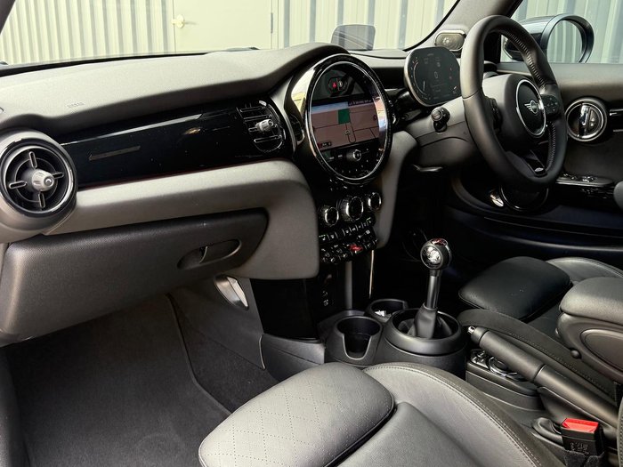 2022 MINI Hatch John Cooper Works Classic F56 LCI-2 Midnight Black
