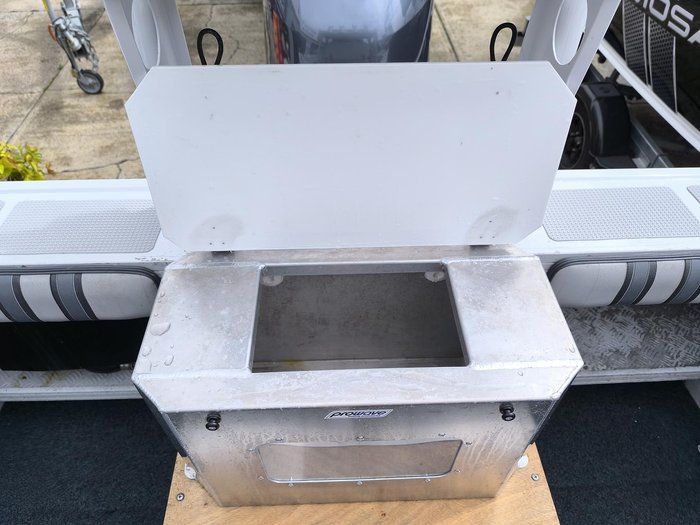 2001 QUINTREX 600 OCEAN SPORT