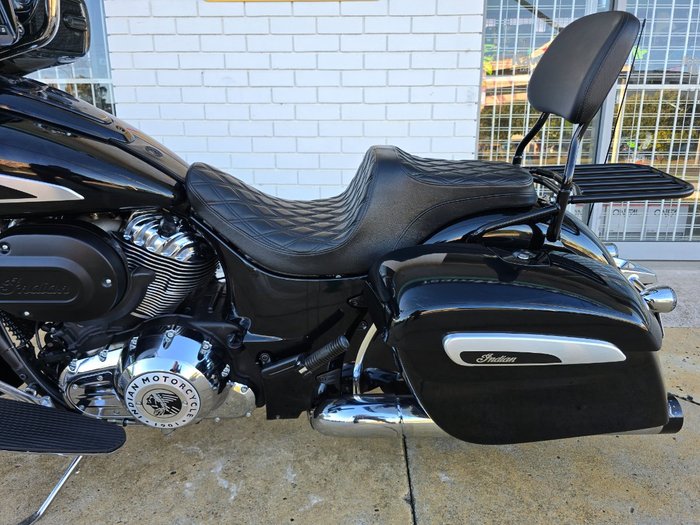 2021 INDIAN CHIEFTAIN LIMITED Black