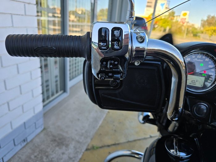 2021 INDIAN CHIEFTAIN LIMITED Black