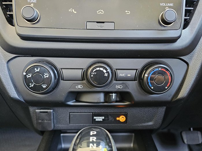 2025 Isuzu D-MAX SX High Ride MY24 4x2 Obsidian Grey