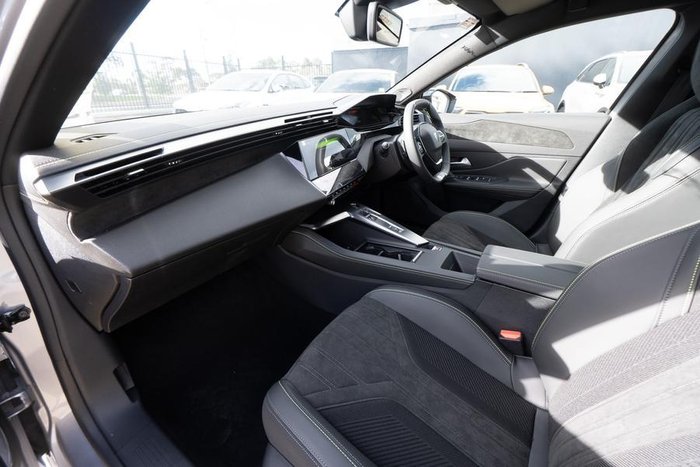 2025 Peugeot 308 GT Hybrid