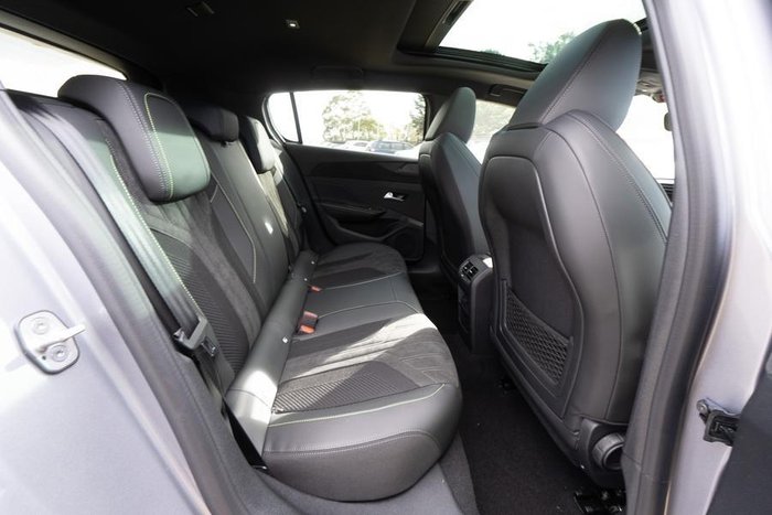 2025 Peugeot 308 GT Hybrid