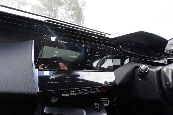 2025 Peugeot 308 GT Hybrid