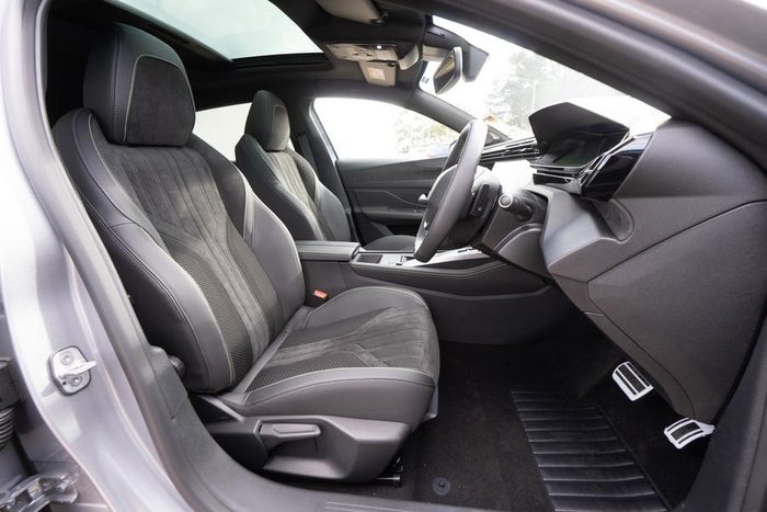 2025 Peugeot 308 GT Hybrid