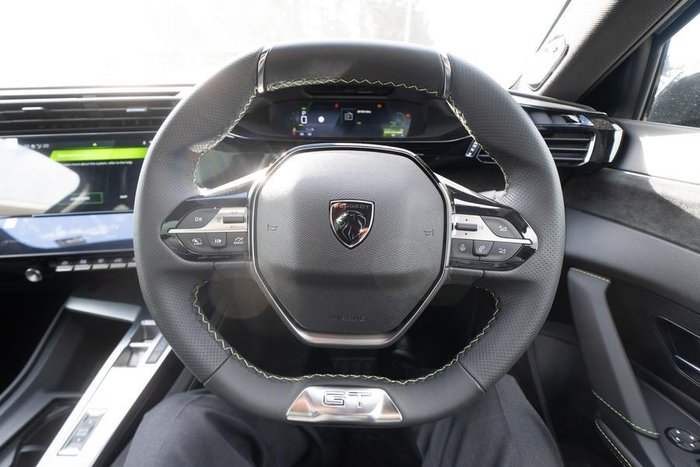 2025 Peugeot 308 GT Hybrid