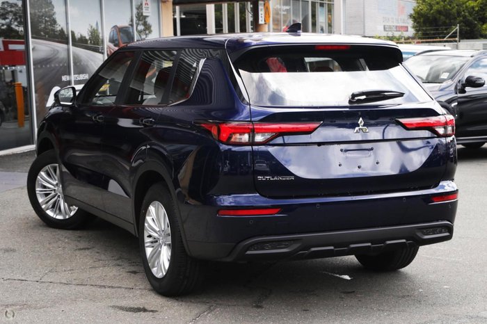 2025 Mitsubishi Outlander ES ZM MY24 AWD Cosmic Blue