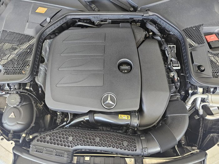 2019 Mercedes-Benz C-Class C300 C205 Silver