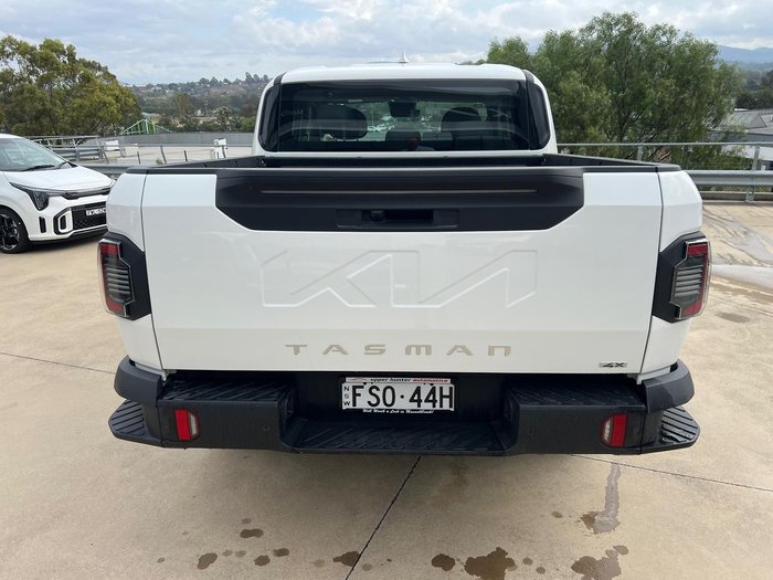 2025 Kia Tasman SX+