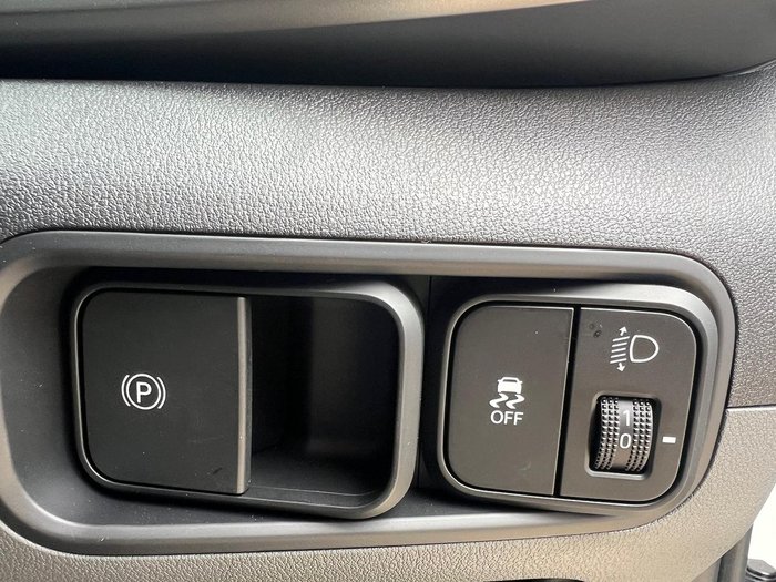 2025 Kia Tasman SX TK MY26 4X4 Dual Range Clear White