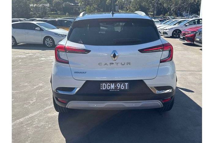 2022 Renault Captur Intens